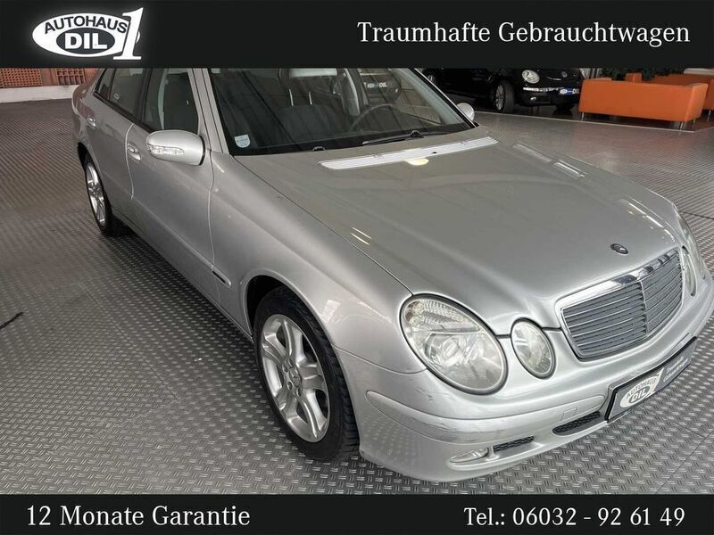 Silber Gebraucht 2002 Mercedes E200 Limousine | 6.650 € (Teuer) - Bild 1/4