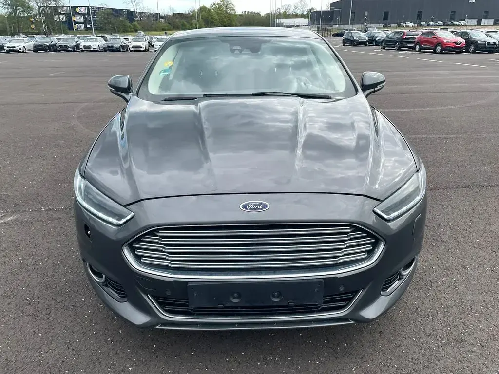 Używany Ford Mondeo Trend 150 KM (110 kW) 2018 Szary Sedan/Limuzyna