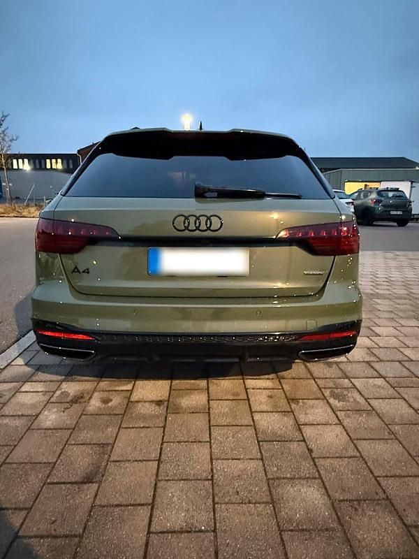 Gebraucht Audi A4 Competition 265 PS (194 kW) 2024 Grün Kombi