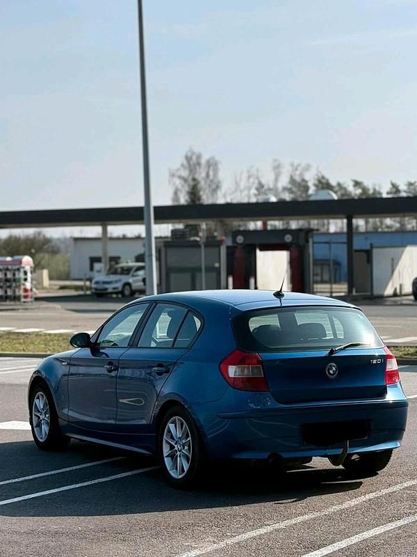 Second-hand BMW 120 150 CP (110 kW) 2006 Albastru Hatchback