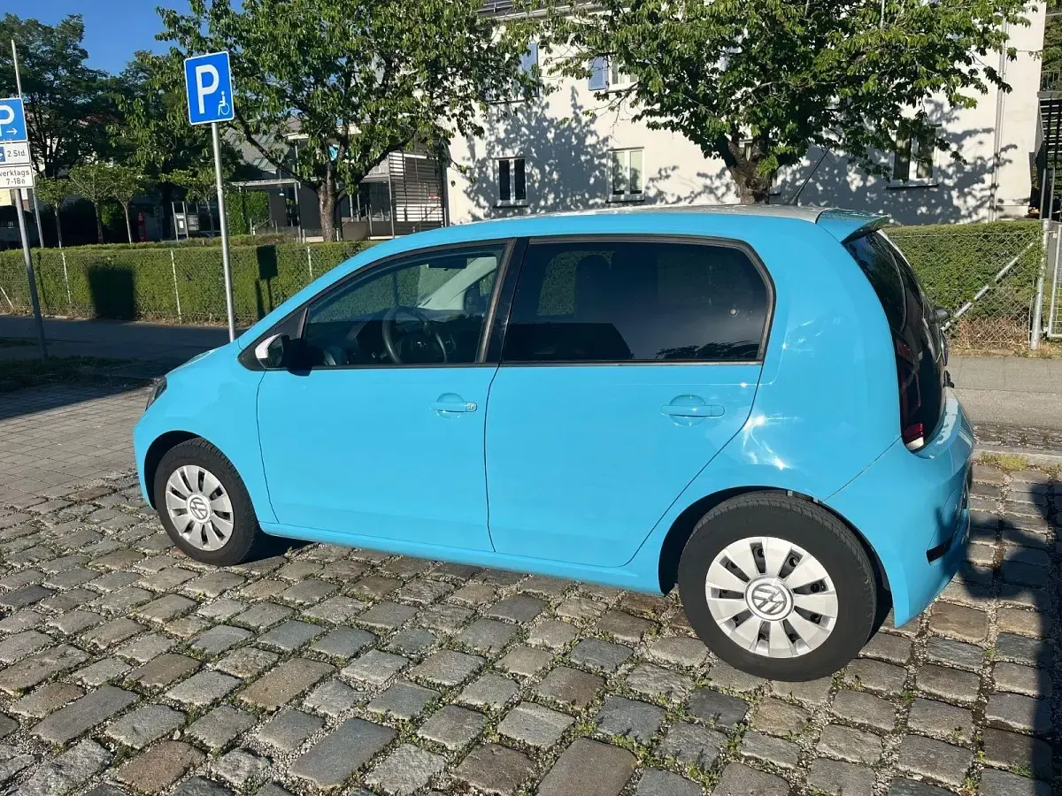 Gebraucht VW up! 60 PS (44 kW) 2018 Blau Kleinwagen