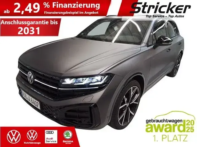 Gebraucht VW Touareg Style 286 PS (210 kW) 2025 Grau SUV