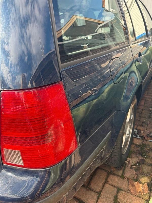 Gebraucht VW Bora Basis 116 PS (85 kW) 2002 Blau Kombi