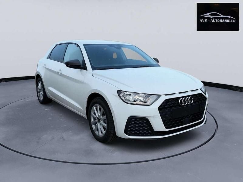 Neu Audi A1 Basis 95 PS (69 kW) 2026 Cortinaweiß SUV