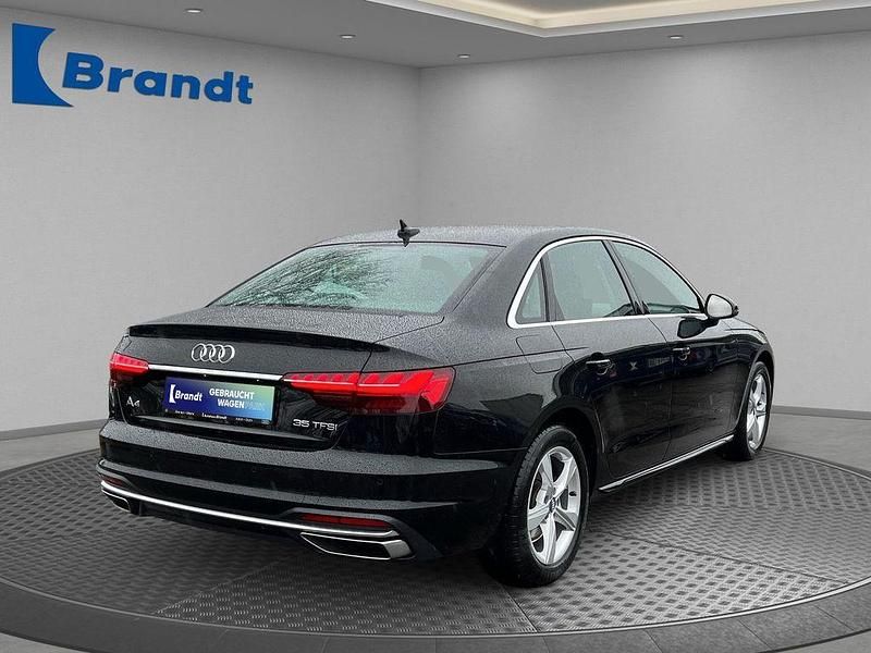 Gebraucht Audi A4 Advanced 150 PS (110 kW) 2020 Mythosschwarz metallic (metallic) Limousine