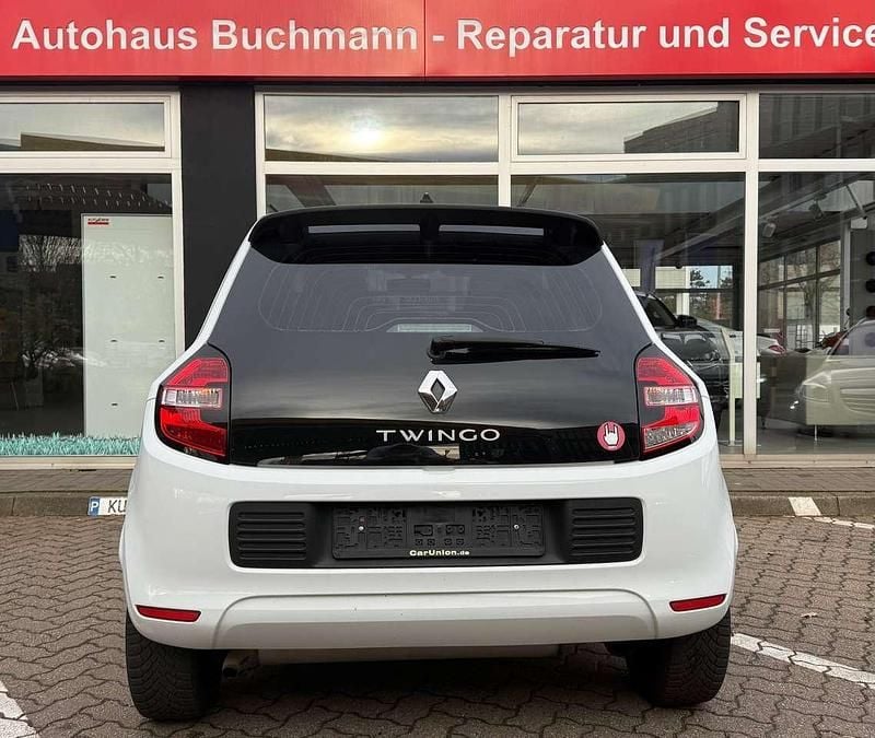 Używany Renault Twingo Life 69 KM (50 kW) 2018 Biały Hatchback