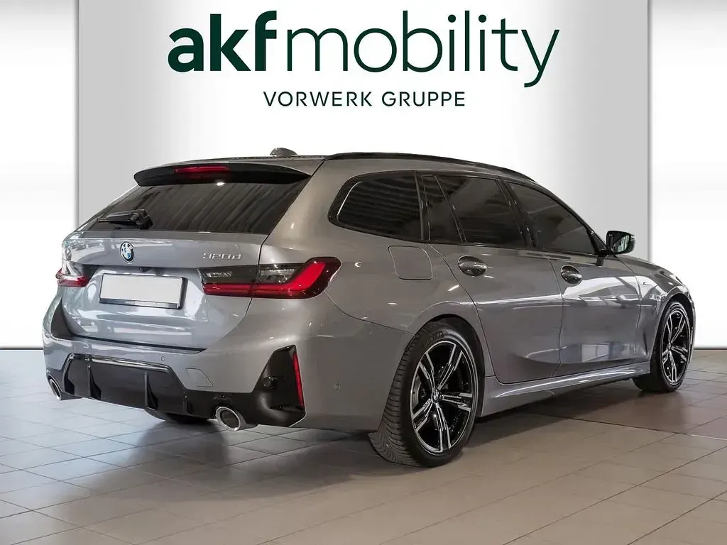 Gebraucht BMW 320 M Sport 190 PS (139 kW) 2025 Grau Limousine
