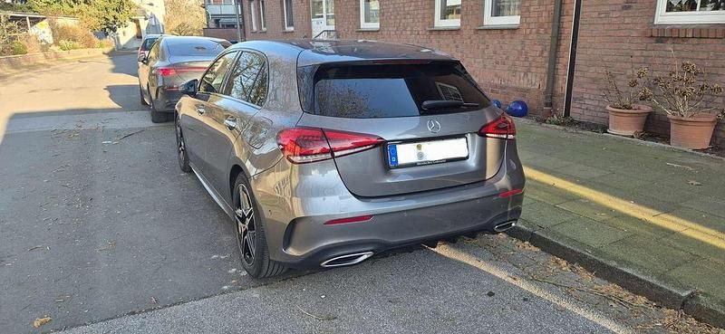 Gebraucht Mercedes A220 Advanced 190 PS (139 kW) 2022 Grau Limousine
