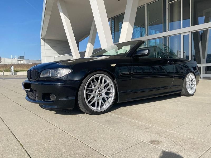 Gebraucht BMW 320 Performance 170 PS (125 kW) 2004 Schwarz Cabrio