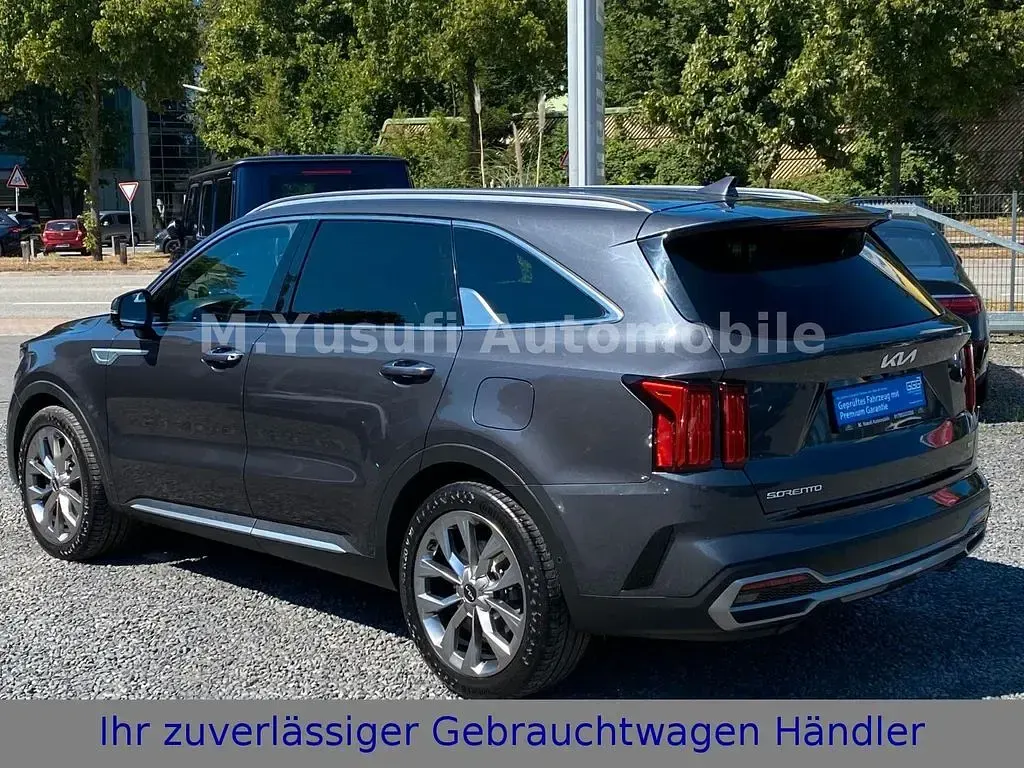 Gebraucht Kia Sorento Platinum 193 PS (141 kW) 2023 Grau SUV