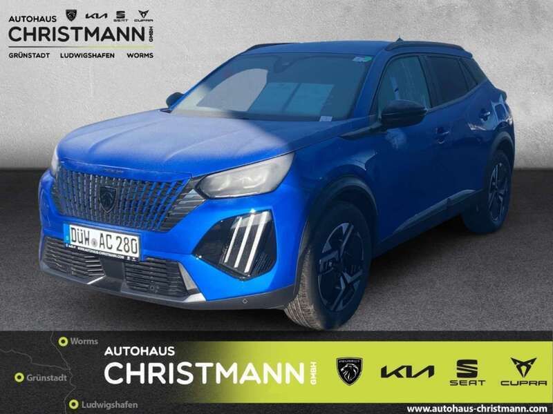Blau/typ aussenverkleidung met Neu 2025 Peugeot 2008 Allure SUV | 31.990 € (Teuer) - Bild 1/4