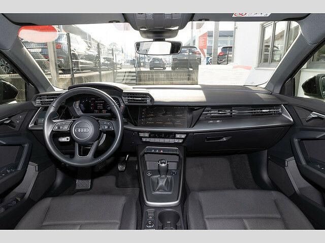 Gebraucht Audi A3 Advanced Plus 116 PS (85 kW) 2024 Schwarz Limousine