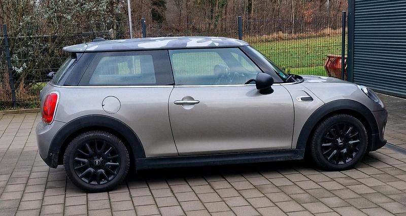 Gebraucht Mini ONE 102 PS (75 kW) 2019 Silber Kleinwagen