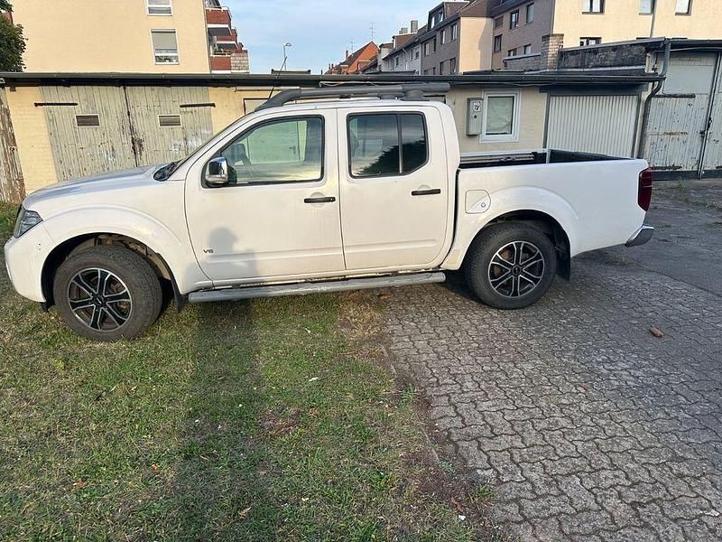 Gebraucht 2016 Nissan Navara Abholung | 5.699 € - Bild 1/4