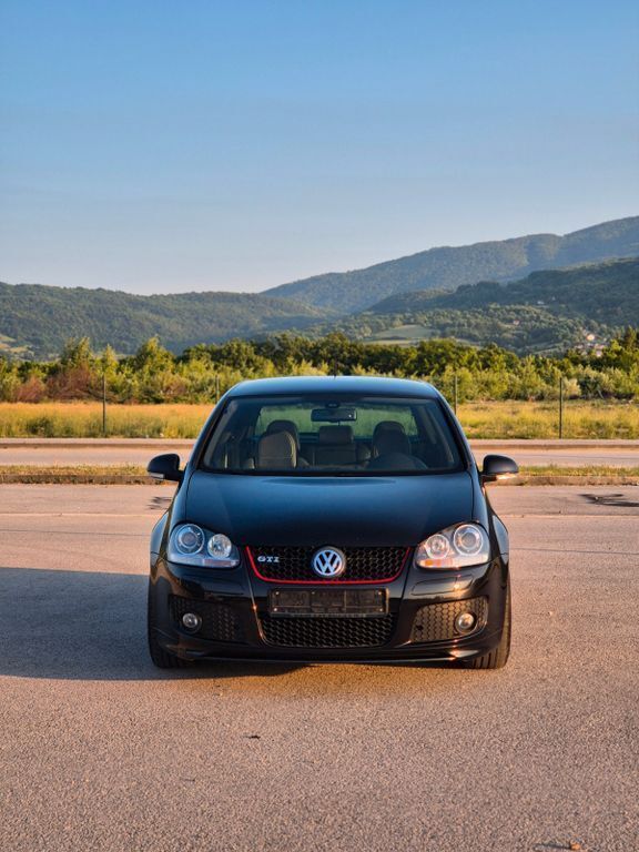 Schwarz Gebraucht 2008 VW Golf VI GTI Limousine | 9.400 € (Fairer Preis) - Bild 1/4