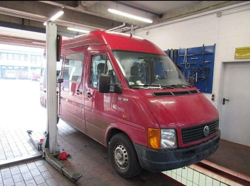 Rot Gebraucht 2002 VW LT Limousine | 4.850 € (Superpreis) - Bild 1/4