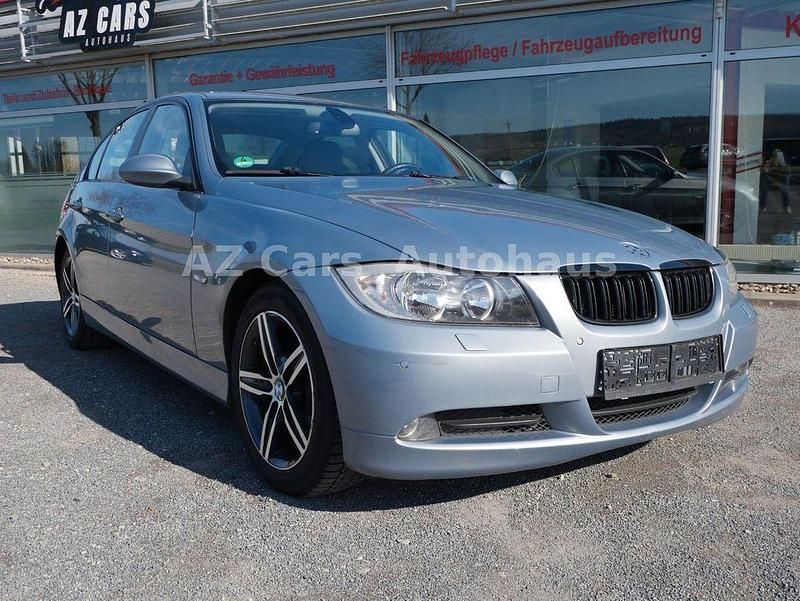 Gebraucht BMW 320 150 PS (110 kW) 2005 Grau Limousine