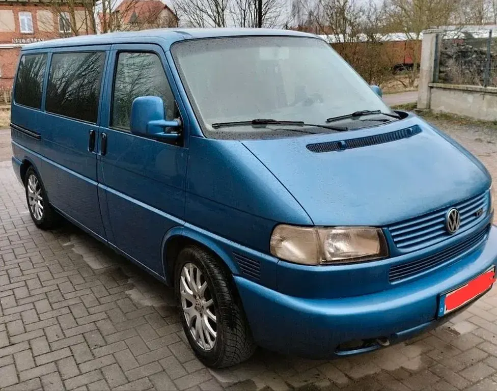 Gebraucht VW T4 151 PS (111 kW) 2000 Blau Van