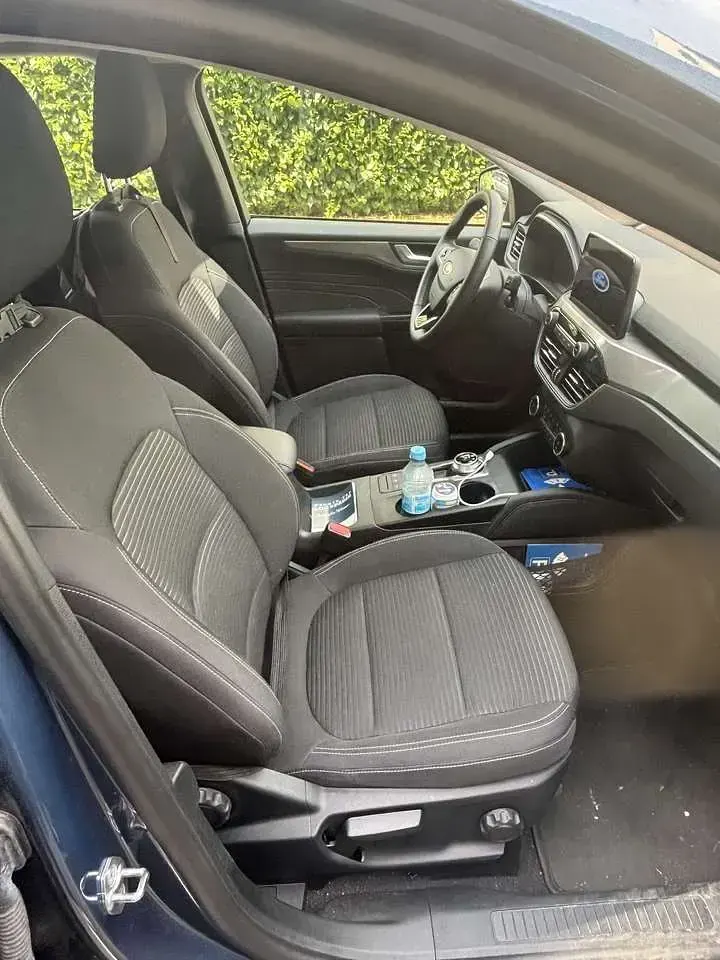 Gebraucht Ford Kuga Titanium 224 PS (164 kW) 2023 Blau SUV