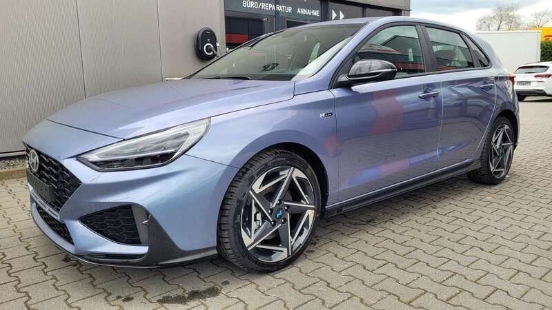 Meta blue pearl Neu 2025 Hyundai i30 N Line Limousine | 24.990 € (Fairer Preis) - Bild 1/4