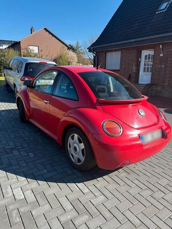 Gebraucht VW New Beetle 115 PS (84 kW) 1999 Rot Kleinwagen