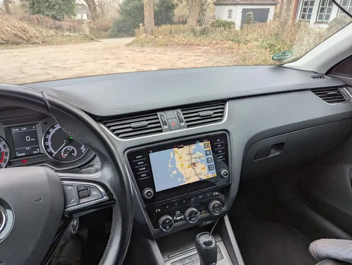 Gebraucht Skoda Octavia Clever 150 PS (110 kW) 2018 Blau Kombi