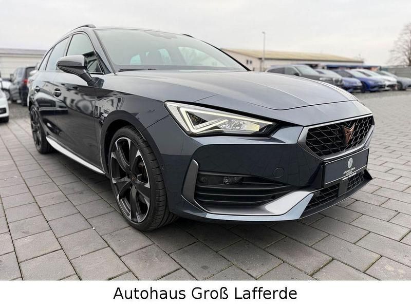 Grau Gebraucht 2021 Cupra Leon VZ Limousine | 25.690 € (Fairer Preis) - Bild 1/4