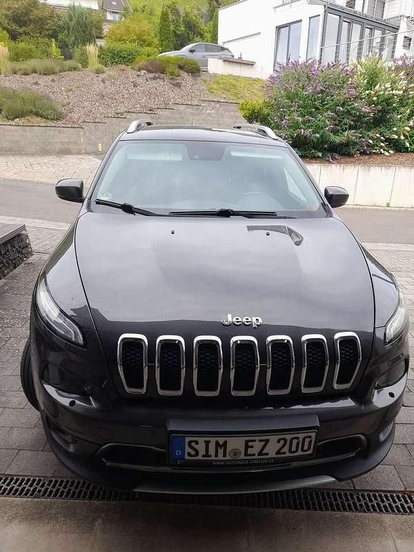 Grau Gebraucht 2016 Jeep Cherokee SUV | 13.250 € (Guter Preis) - Bild 1/3