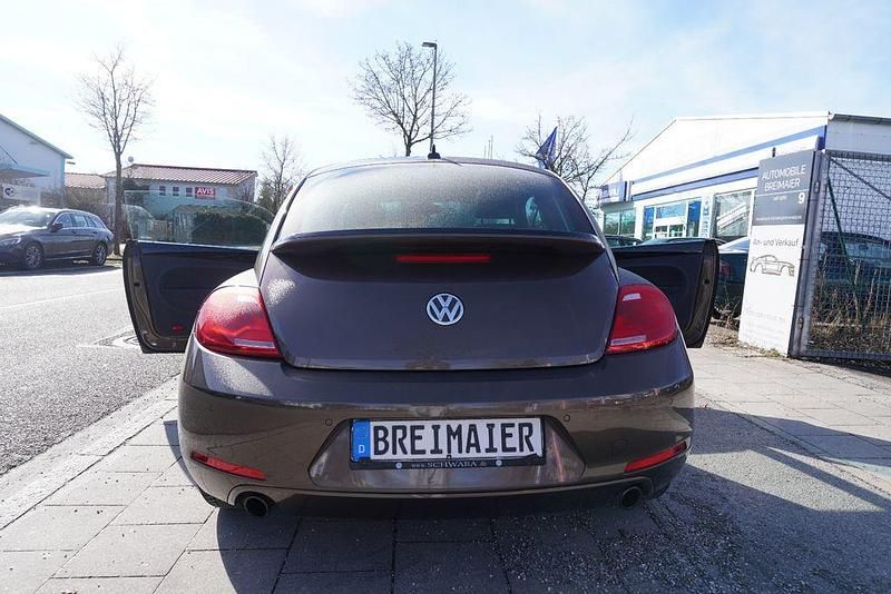 Gebraucht VW Beetle Sport 200 PS (147 kW) 2012 Toffeebraun metallic Kleinwagen