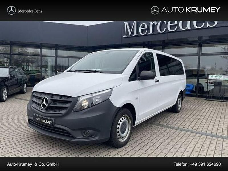 Weiß Gebraucht 2019 Mercedes Vito Van / Kleinbus | 29.500 € (Teuer) - Bild 1/4