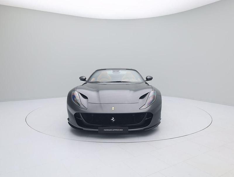 Gebraucht Ferrari 812 799 PS (587 kW) 2021 Grigio silvrstone Cabrio