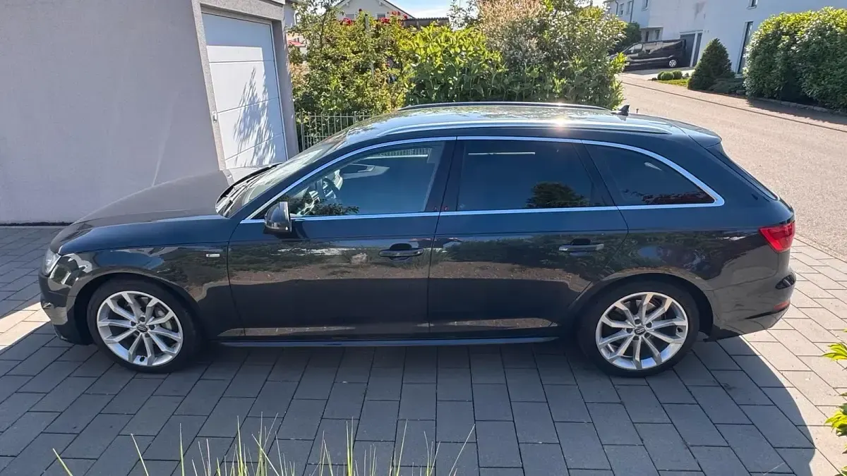 Gebraucht Audi A4 S-Line 190 PS (139 kW) 2016 Grau Kombi
