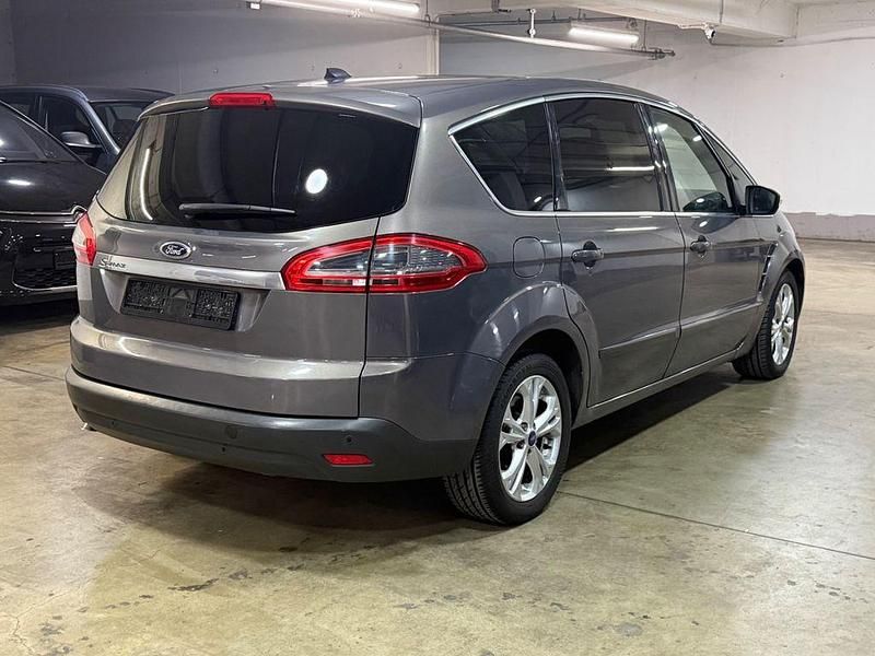 Gebraucht Ford S-MAX S 163 PS (119 kW) 2014 Grau Van / Kleinbus