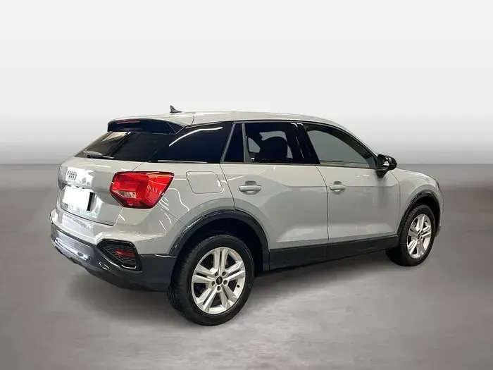 Gebraucht Audi Q2 Advanced Plus 150 PS (110 kW) 2025 Pfeilgrau perleffekt SUV