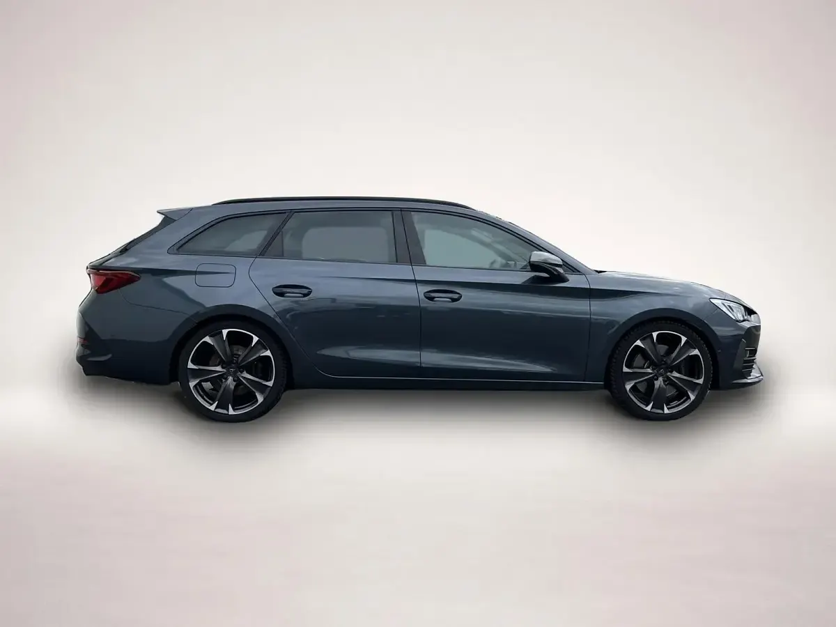 Gebraucht Cupra Leon VZ1 245 PS (180 kW) 2024 Manufacturer