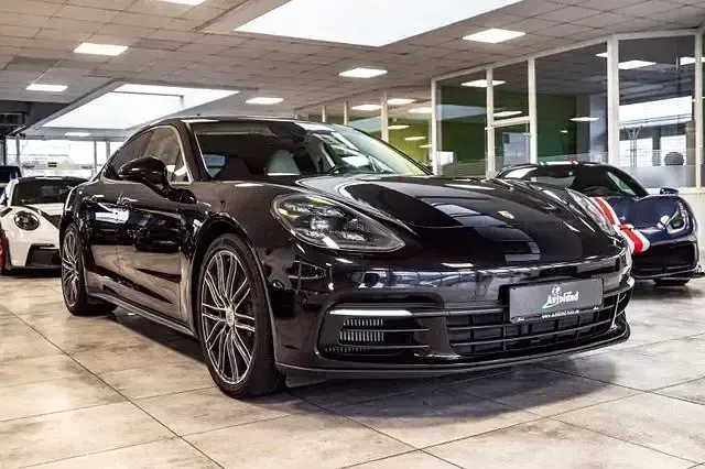 Gebraucht Porsche Panamera 4S 441 PS (324 kW) 2017 Schwarz Kleinwagen