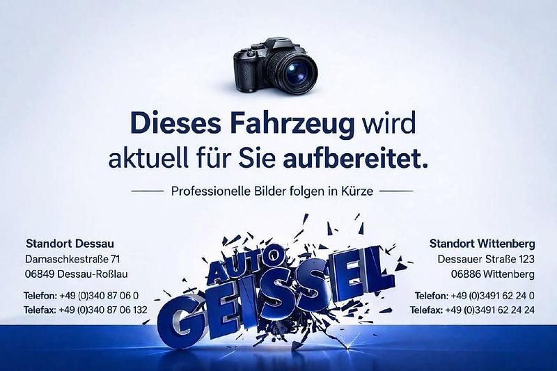 Gebraucht Ford Fiesta Titanium 125 PS (91 kW) 2016 Rot Limousine