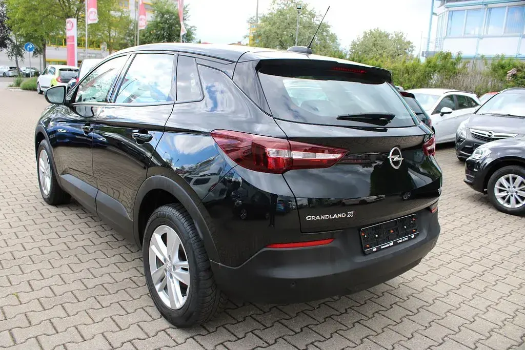 Gebraucht Opel Grandland X 131 PS (96 kW) 2018 Schwarz SUV