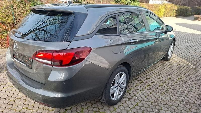 Gebraucht Opel Astra Business Elegance 145 PS (106 kW) 2021 Grau Kombi