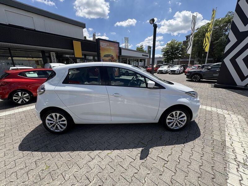 Gebraucht Renault Zoe Experience 50 kW (69 PS) 2020 Weiß Kleinwagen
