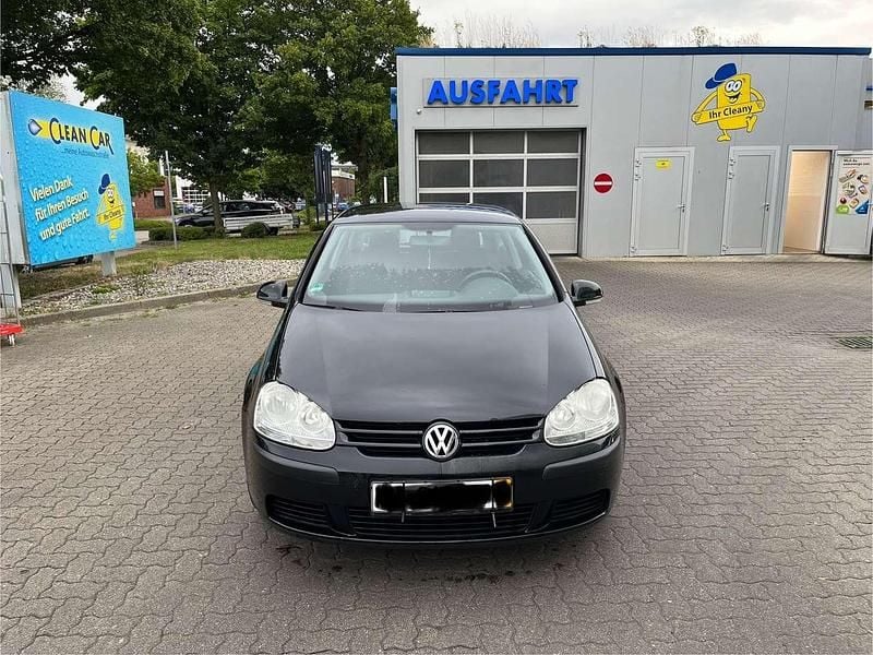 Schwarz Gebraucht 2006 VW Golf V Limousine | 2.399 € (Guter Preis) - Bild 1/4