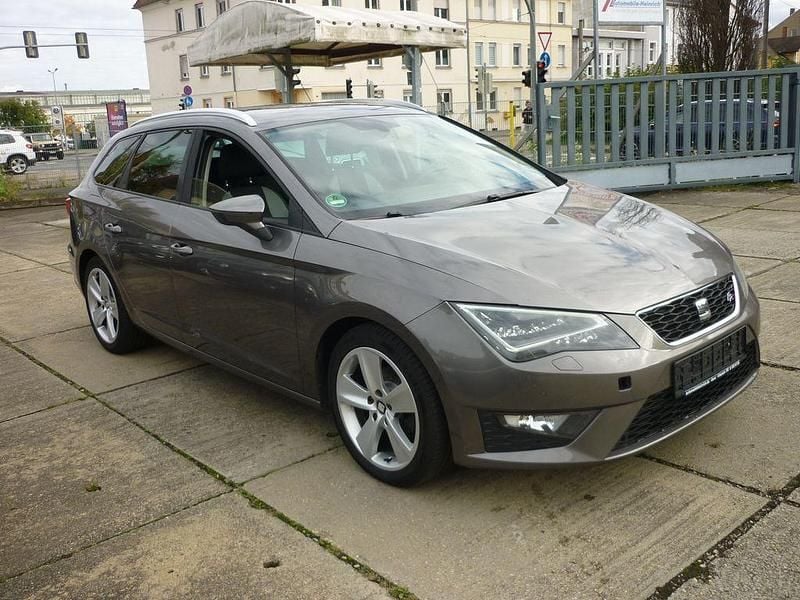 Gebraucht Seat Leon ST 4Drive 150 PS (110 kW) 2015 Grau Kombi