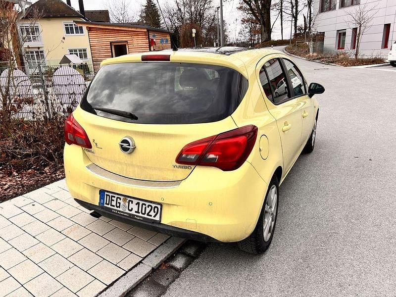 Gebraucht Opel Corsa Innovation 101 PS (74 kW) 2015 Gelb Kleinwagen