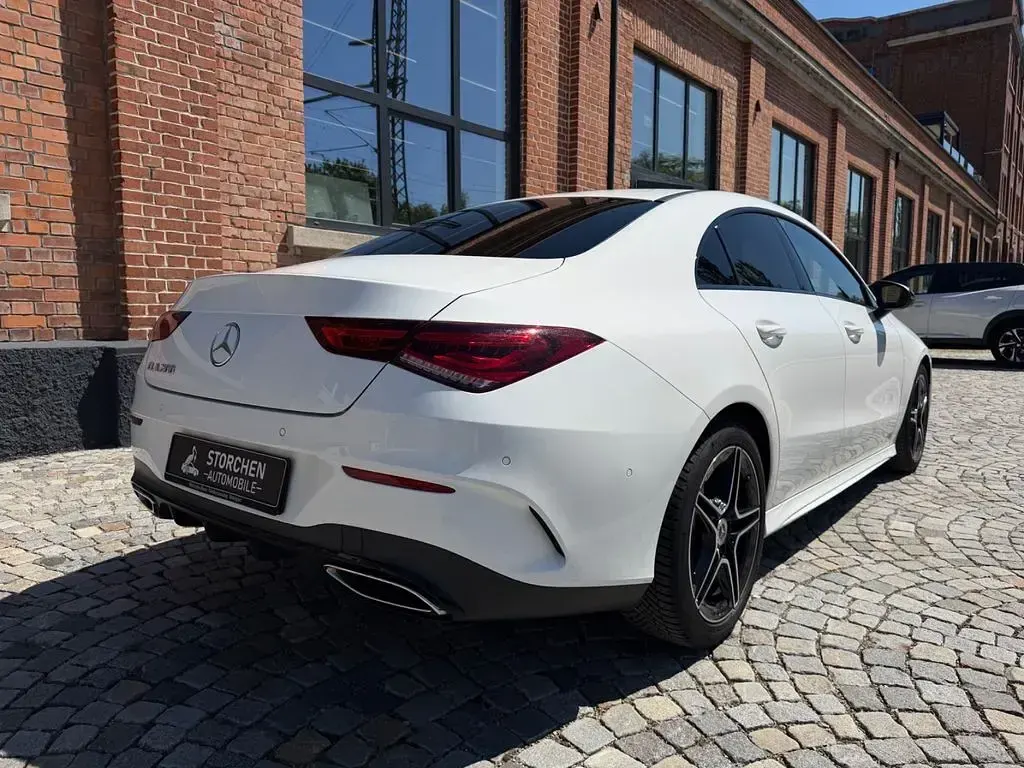 Gebraucht Mercedes CLA200 AMG 163 PS (119 kW) 2022 Weiß Coupé