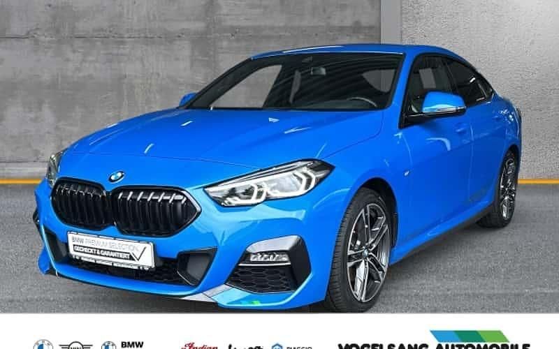 Blau Gebraucht 2024 BMW 218 M Sport Coupé | 32.490 € (Etwas zu teuer) - Bild 1/4