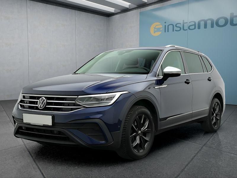 Blau Gebraucht 2024 VW Tiguan SUV | 39.349 € (Etwas zu teuer) - Bild 1/4