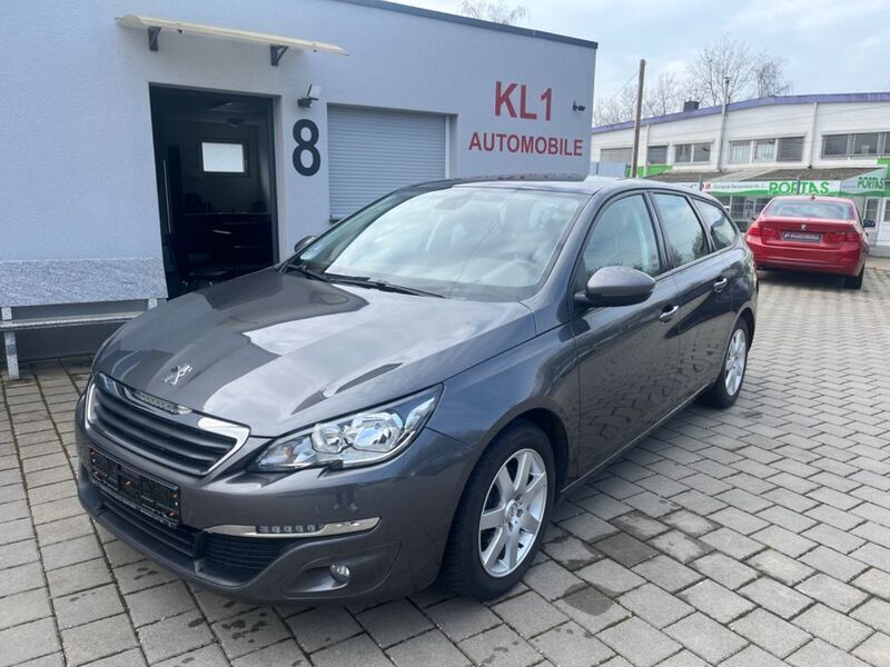 Grau Gebraucht 2017 Peugeot 308 Active Kombi | 6.490 € (Guter Preis) - Bild 1/4