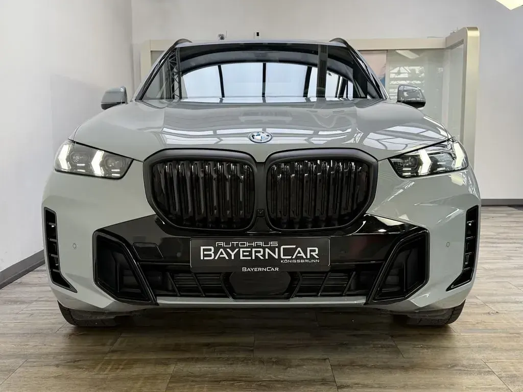 Gebraucht BMW X5 M Sport 489 PS (359 kW) 2025 (0c4p) brooklyn grau metallic SUV