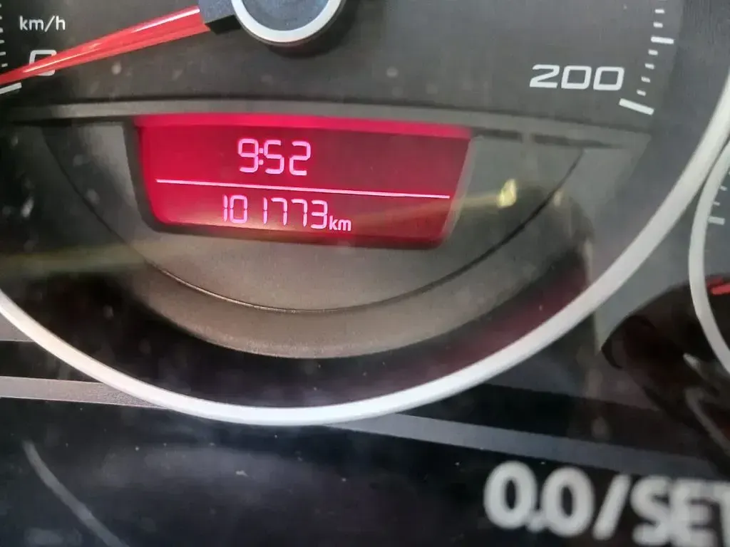 Gebraucht Seat Mii 4You 60 PS (44 kW) 2012 Weiß Kleinwagen