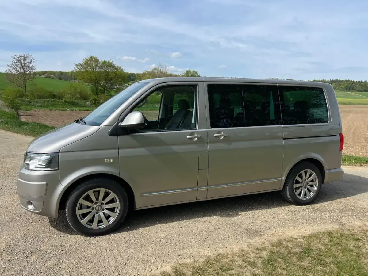 Gebraucht VW Multivan 179 PS (131 kW) 2010 Van / Kleinbus